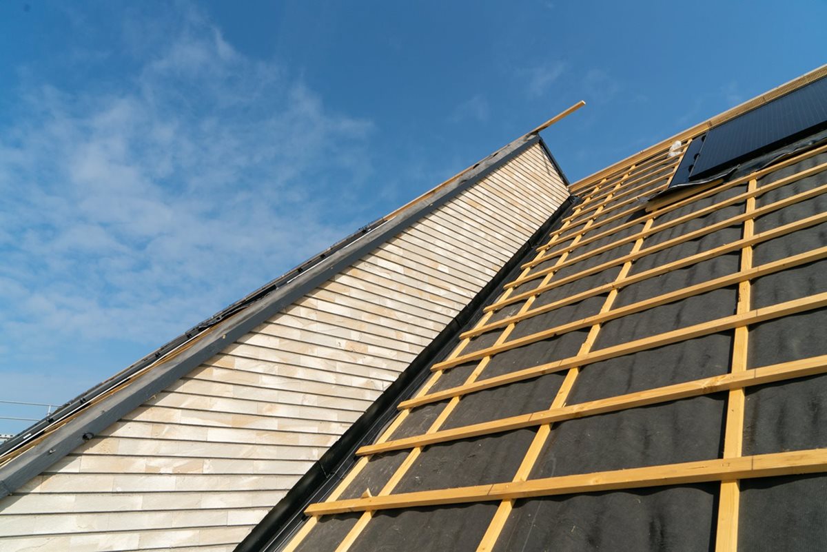 Prefab gevel in detail op het dak