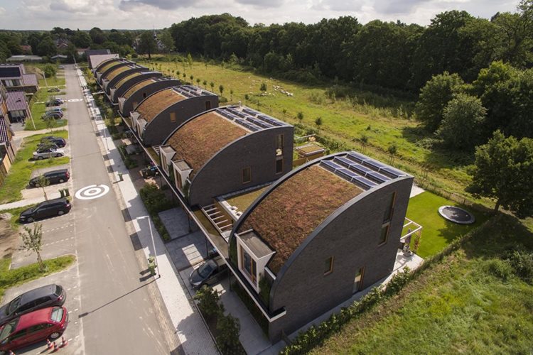prefab ronde daken in Driebergen geleverd door Emergo