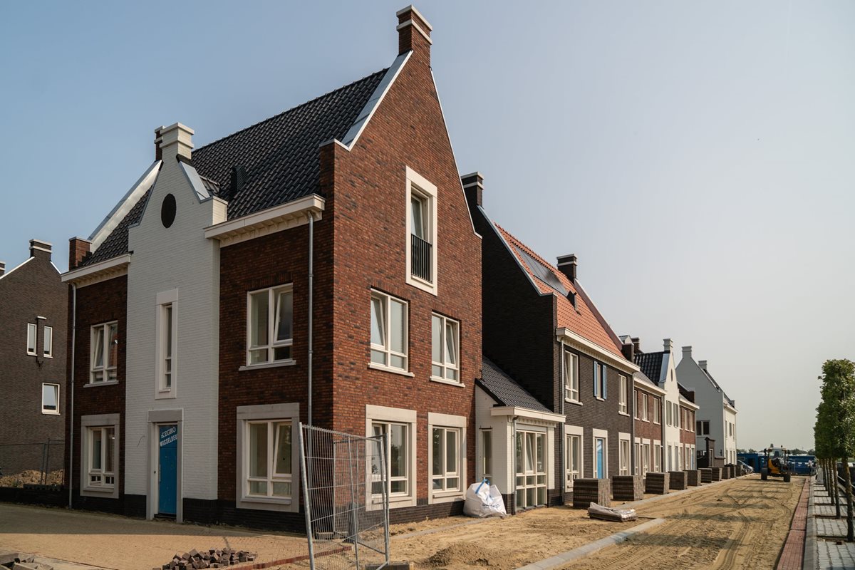 Prefab daken van Emergo