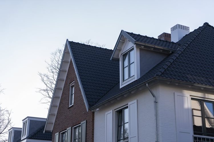 Prefab daken met dakkapellen 