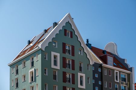 Prefab dakelemten van Emrgo voor de makelaar in Zaandam