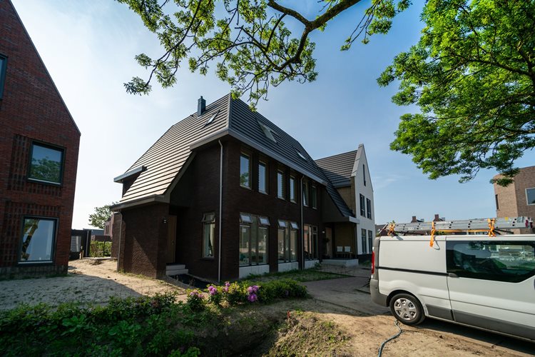 Nieuwbouw-woning-met-prefab-hoekkeper