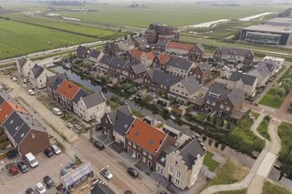 Variërende dakvormen in Bunschoten