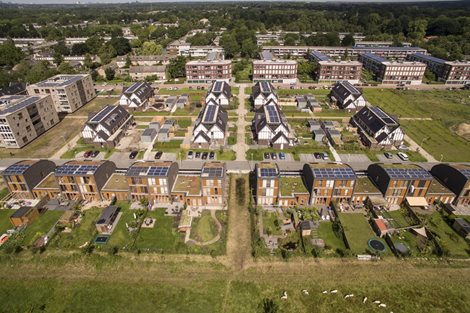 Fraaie woningen in Driebergen met Emergo prefab dak