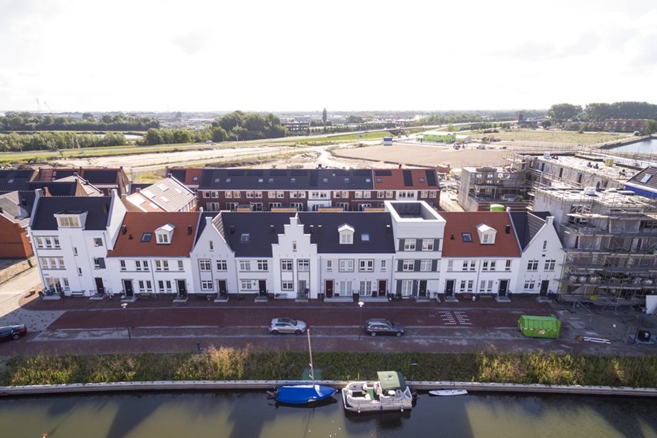 Prefab daken en dakkapellen voor 28 woningen in Harderwijk
