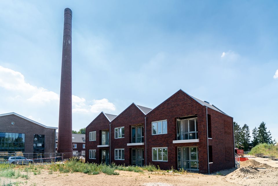 Energieneutrale huurwoningen in Saronix Doetinchem met prefab daken van Emergo